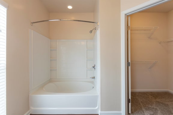 This is a photo of the primary bathroom in the 1255 square foot, 2 bedroom, 2 bath LIghthouse floor plan at Nantucket Apartments in Loveland, OH.