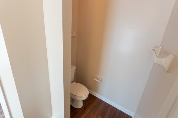 This is a photo of the primary bathroom in the 1255 square foot, 2 bedroom, 2 bath LIghthouse floor plan at Nantucket Apartments in Loveland, OH.