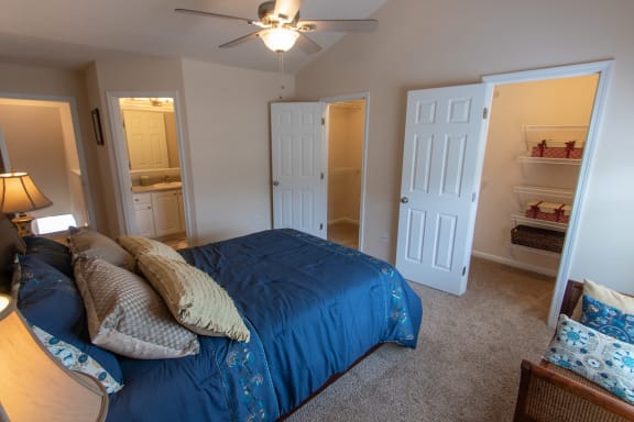 This is a photo of the primary bedroom in the 1242 square foot, 2 bedroom, 2 and 1/2 bath Spinnaker floor plan at Nantucket Apartments in Loveland, OH.
