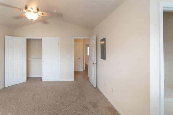 This is a photo of the second bedroom in the 1498 square foot, 2 bedroom, 2 and 1/2 bath Schooner floor plan at Nantucket Apartments in Loveland, OH.