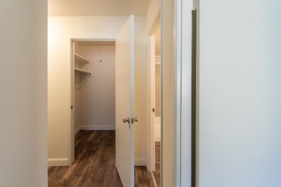 This is a picture of the hallway in a 748 sq foot 2 bedroom, 1 bath apartment at Red Bank Reserve in the Madisonville neighborhood of Cincinnati, Ohio.