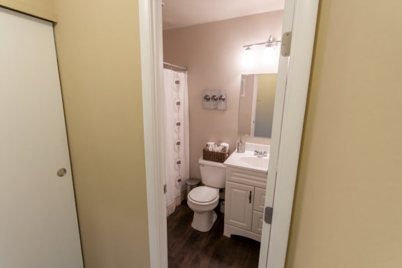This is a picture of the bathroom in a 549 square foot 1 bedroom aprtment at Romaine Court Apartments in Cincinnati, OH.