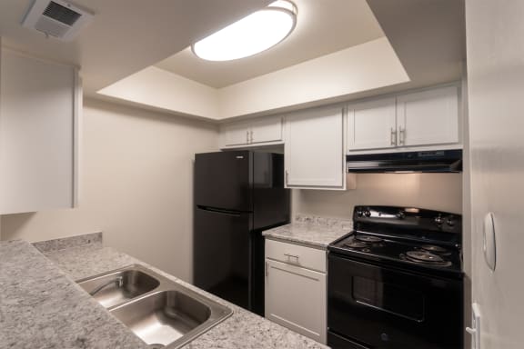 Refrigerator With Ice Maker at Village East, Ohio, 45005
