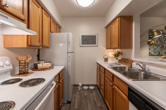Kitchen Cupboards In Kitchen at Village East, Franklin, Ohio