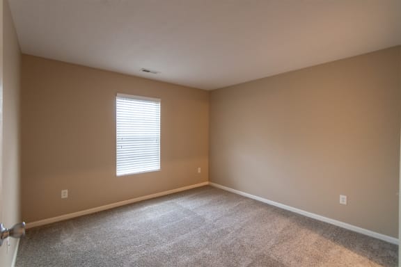 This is a photo of the bedroom in the 580 square foot 1 bedroom, 1 bath Independence at Washington Place Apartments in Miamisburg, Ohio in Washington Township.
