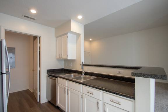 This is a photo of the kitchen of the 900 square foot 2 bedroom Miamisburg floor plan at Washington Park Apartments in Centerville, OH.
