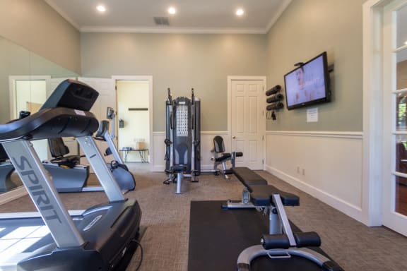 This is a photo of the 20-hour fitness center at Washington Park Apartments in Centerville, OH.