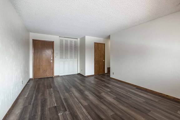 Alpine Apartments, Forest Lake, MN