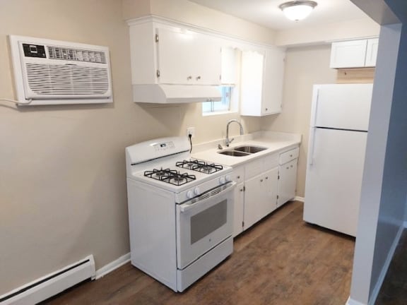 Central Flats Kitchen