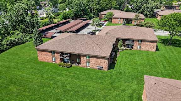 Expansive green space at Eastwood Village Apartments in Clinton Township, MI.