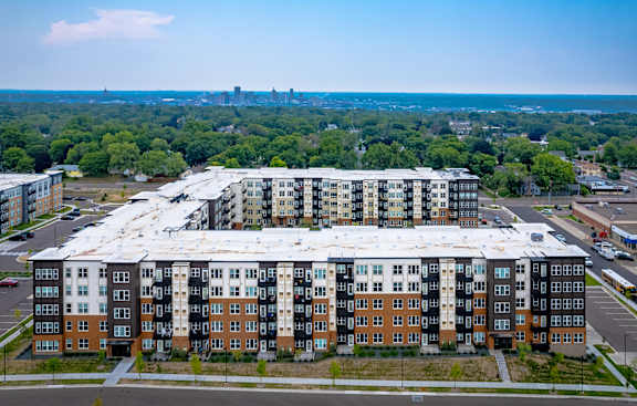 Exterior View at Signal Hills 55+ Apartments, Minnesota