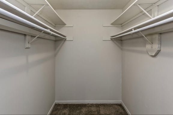 the preserve at ballantyne commons spacious walk in closets