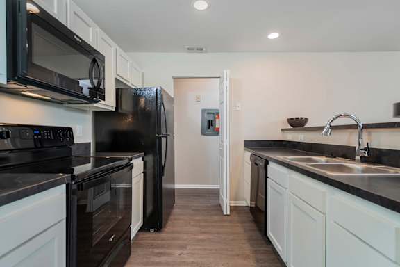 Spacious Kitchen at Camden Place Apartments, Ohio