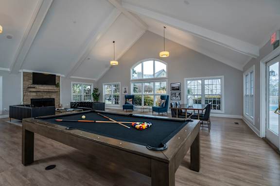Game Room With Pool Table at Camden Place Apartments, Ohio, 43016