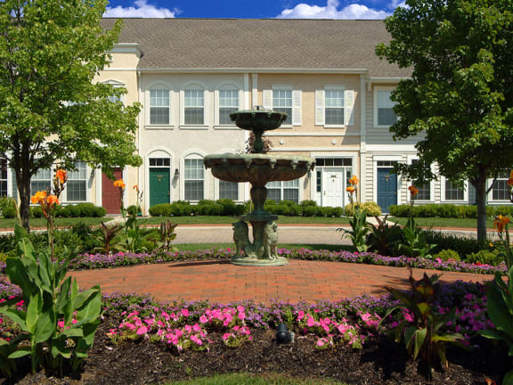 Fountain at Orleans Apartments, Columbus, 43221