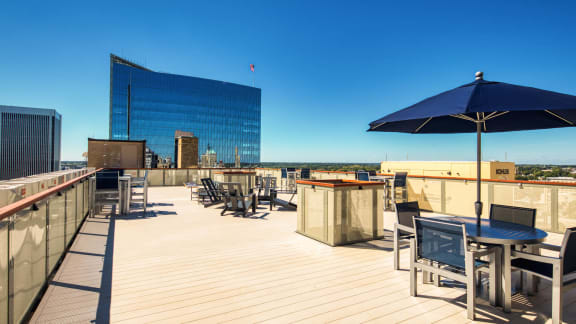 Rooftop Deck at Residences at Richmond Trust in Richmond, Virginia