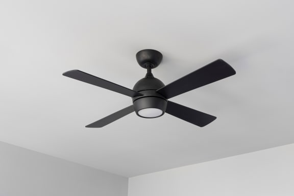 a ceiling fan with a light at Preston Centre, Ohio