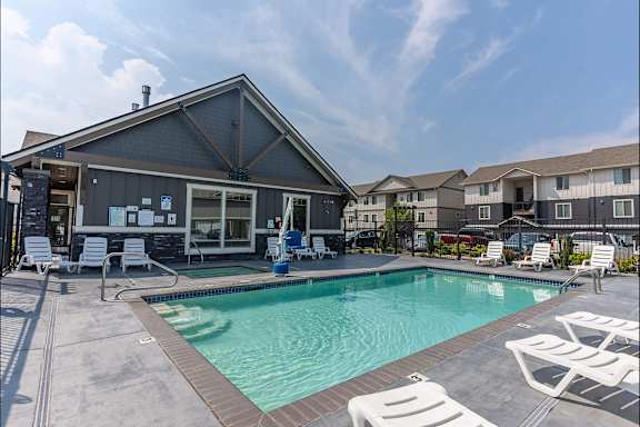 Shimmering Pool at Sandyplace Apartment Homes, Sandy, OR