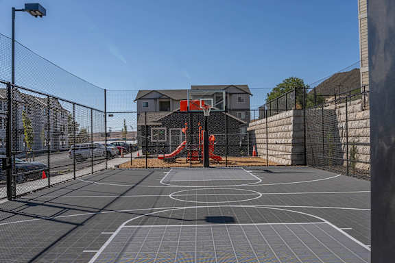 Basketball Court at Westgate Apartment Homes, Pendleton, OR, 97801