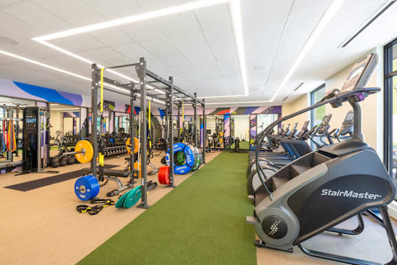 Gym at The Vale at the Parks, Washington, 20012