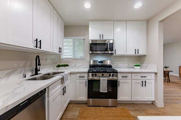 Fully Equipped Kitchen at Tara Hill, Anaheim, California