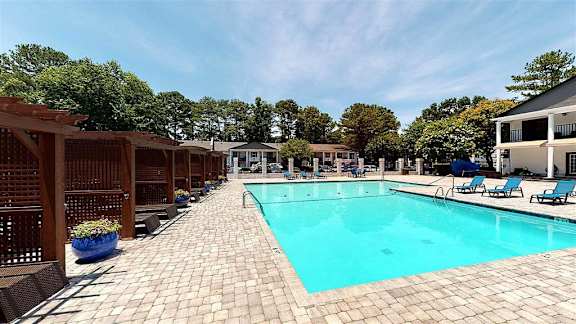 Sparkling Pool at Vinings RiverVue, Atlanta, GA, 30339
