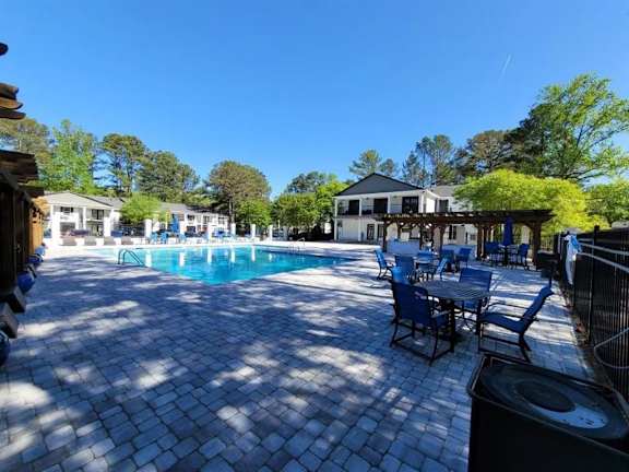 Poolside Dining Table at Vinings RiverVue, Atlanta, GA