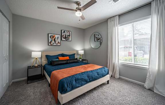 Bedroom With Ceiling Fan at Spalding Vue, Georgia