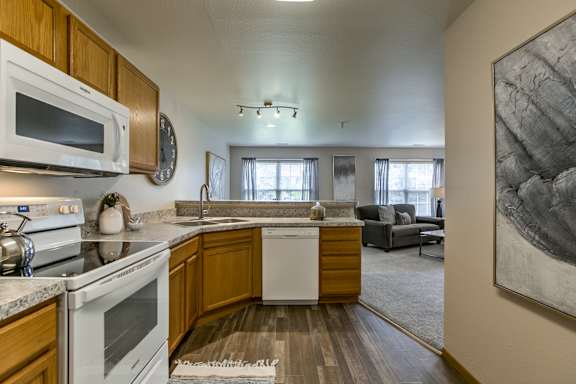 Kitchen Cabinets at Tranquility Pointe, Omaha, NE