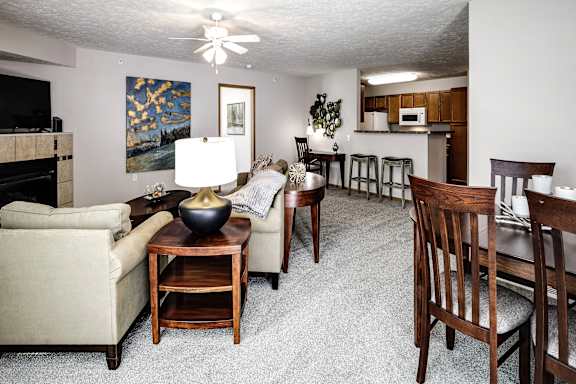Restaurant Style Dining at Standing Bear Lake, Omaha, Nebraska