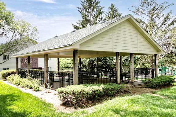 Green Space Gazebo at The Pointe, LaVista, NE