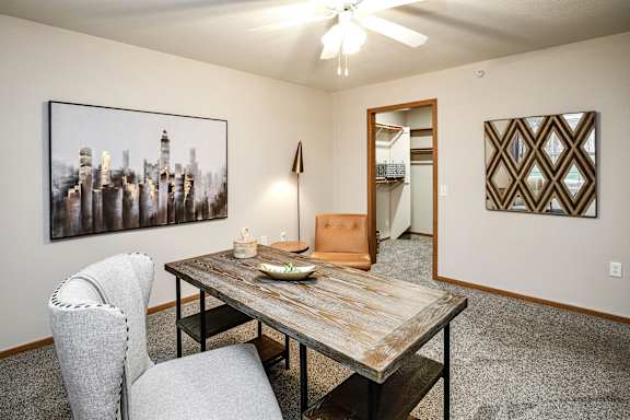 Home Office at Tranquility Pointe, Nebraska, 68164