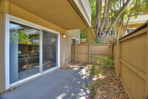 private patio at Aviana Apartments, Mountain View