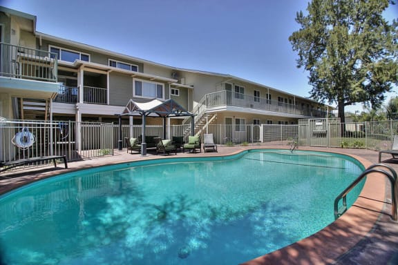 Outdoor Swimming Pool at Mountain View Place, Mountain View