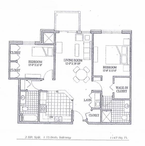 A floor plan of a 2 bedroom, 1 bathroom bachelor apartment.