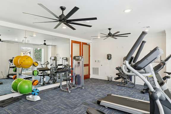 Spacious Gym at Harrisburg Lofts, Houston