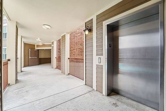 Hallway at Kings Landing, Kingwood