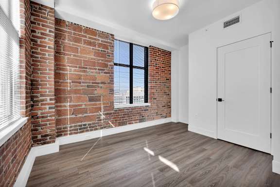 LaVilla Floor Plan |1 Bedroom 1 Bath |  632 Sq. ft. | Bedroom