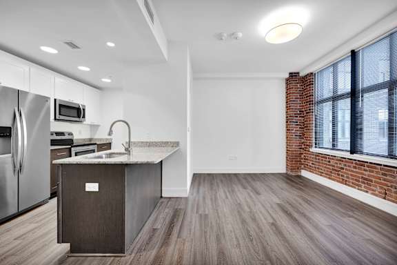 Riverside Floor Plan |1 Bedroom 1 Bath |  520 Sq. ft. | Living Room & Kitchen