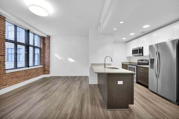 Forsyth Floor Plan |1 Bedroom 1 Bath | 593 Sq. ft. | Kitchen