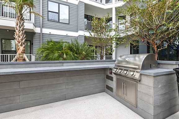 Modern Outdoor Kitchen at The Station at San Marco, Florida, 32207