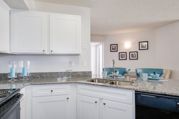 Madalyn Landing Apartments | Palm Bay FL