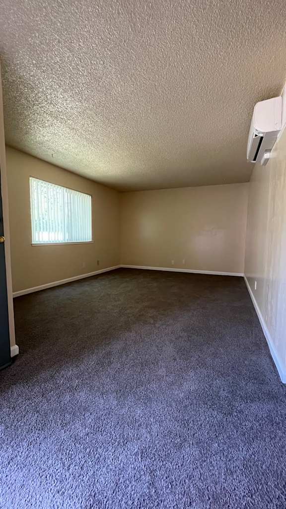 Living room at Vacaville Park Apartments, Vacaville