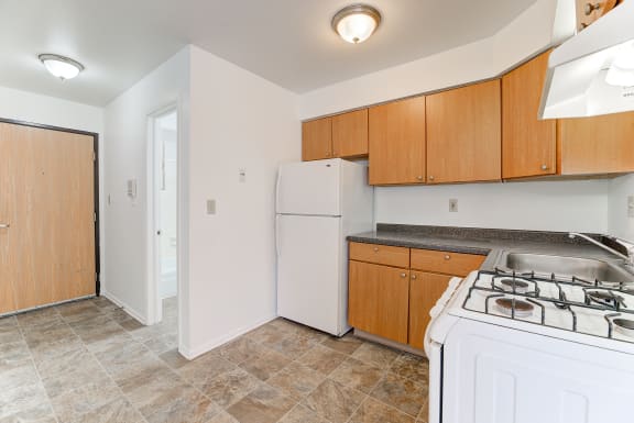 All Electric Kitchen at Johnson Legacy Apartments, Milwaukee, Wisconsin