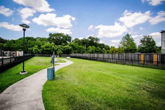 Pet Friendly Apartments in Houston 77077