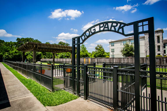 Pet Park for Dogs at Apartments in Energy Corridor