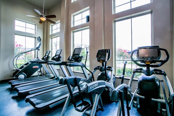 Fitness Center for Residents at Houston Apartment Complex