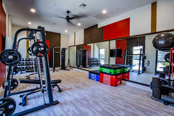 Fully Equipped Gym at Las Vegas Apartment Rentals