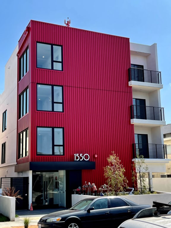 Exterior of 1550 Brockton