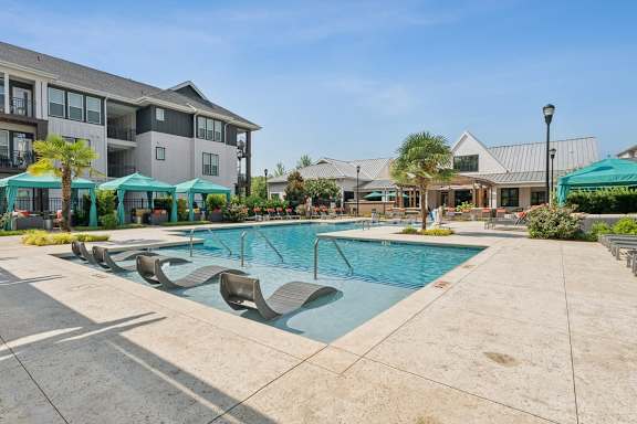 Pool at Beckett Farms Apartments, PRG Real Estate Management, Fort Mill, SC